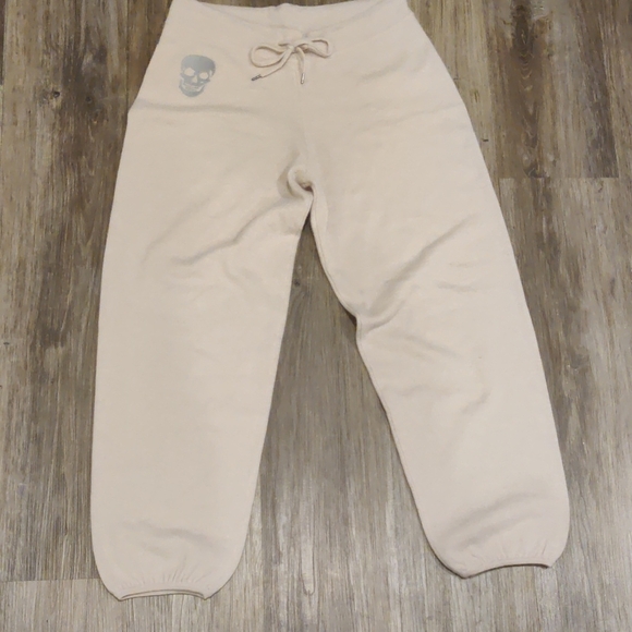 Skull Cashmere Light Pink/ Gray Joggers with Skull Detail Size M - Picture 2 of 16